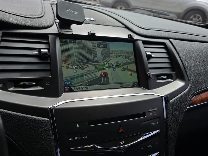 Lincoln MKS 3.7| 305�.�. | Mobile.bg � ����������� 14