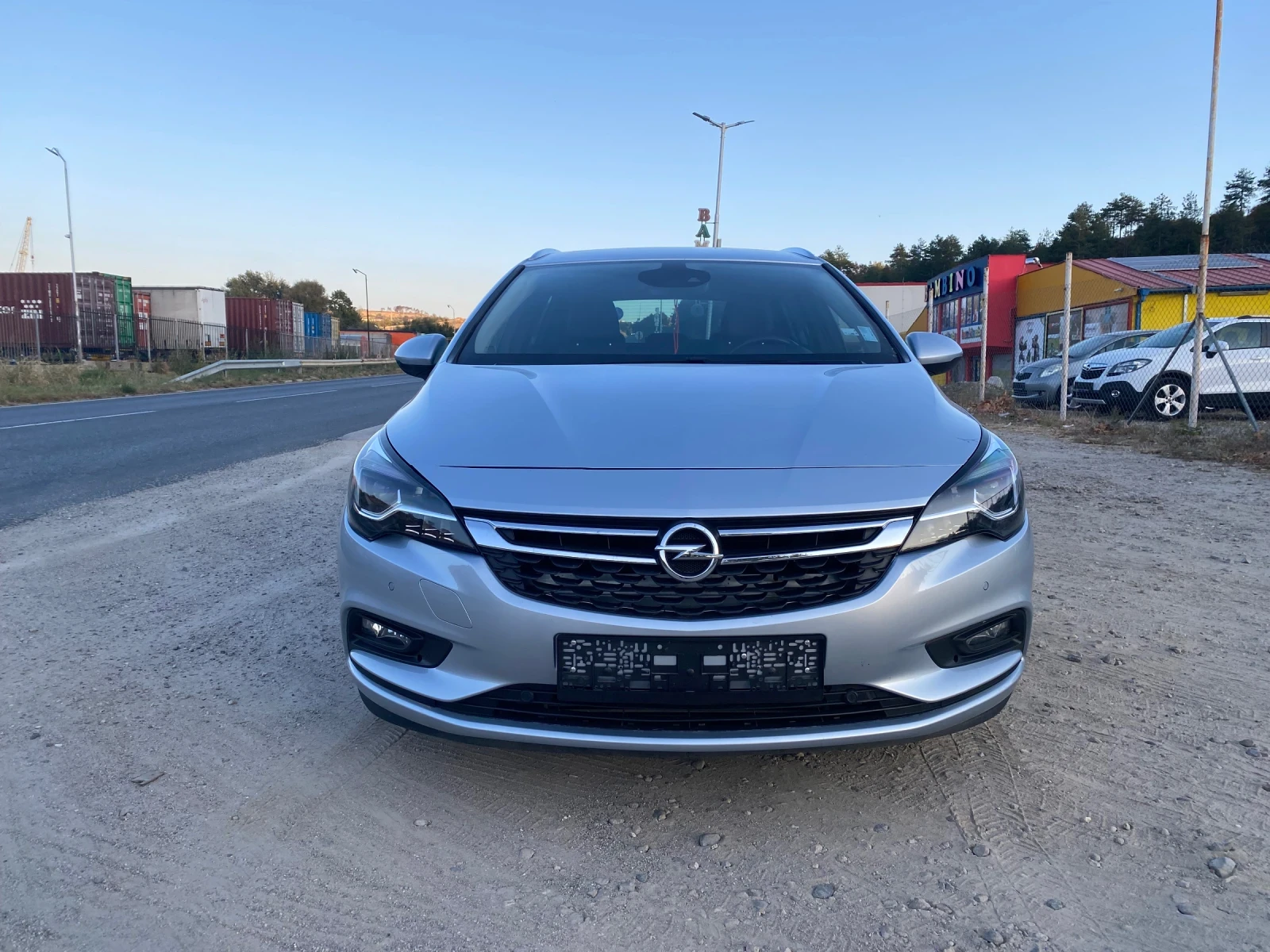 Opel Astra SPORTS TOURER 1.6CDTi NAVI LED EURO6B - изображение 2