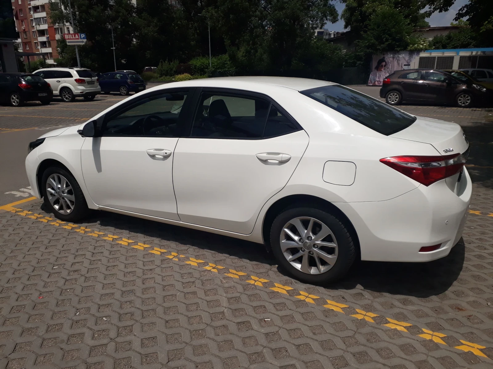 Toyota Corolla 1.6 VVT-i - изображение 6