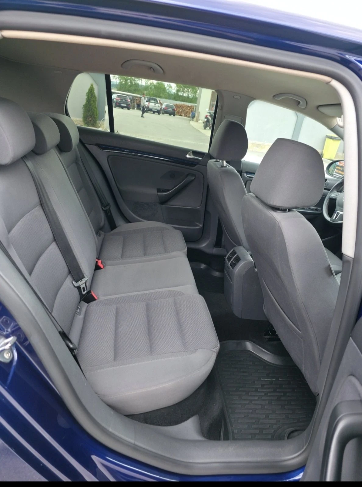 VW Golf  - изображение 10