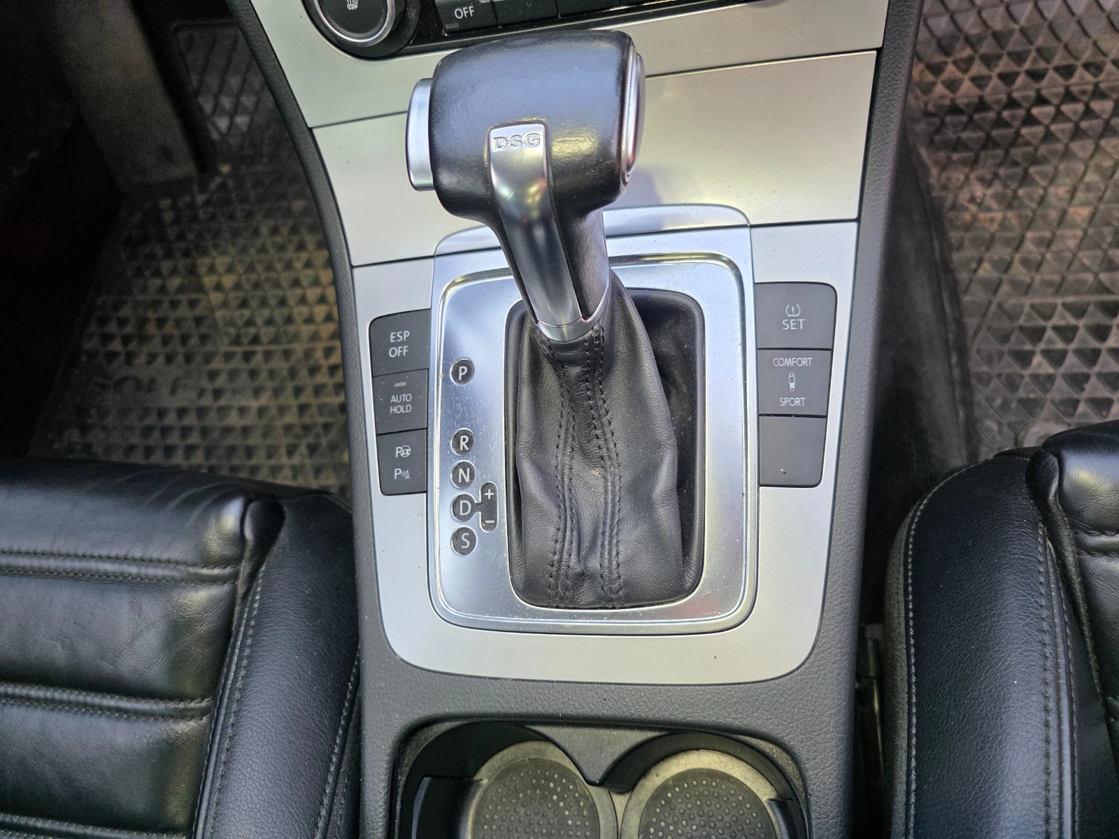 VW Passat 2.0 TDI - изображение 9
