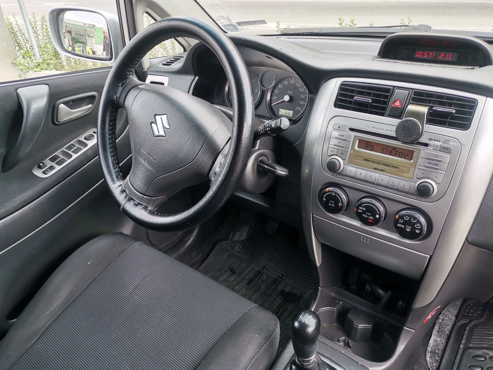 Suzuki Liana | Mobile.bg — изображение 8