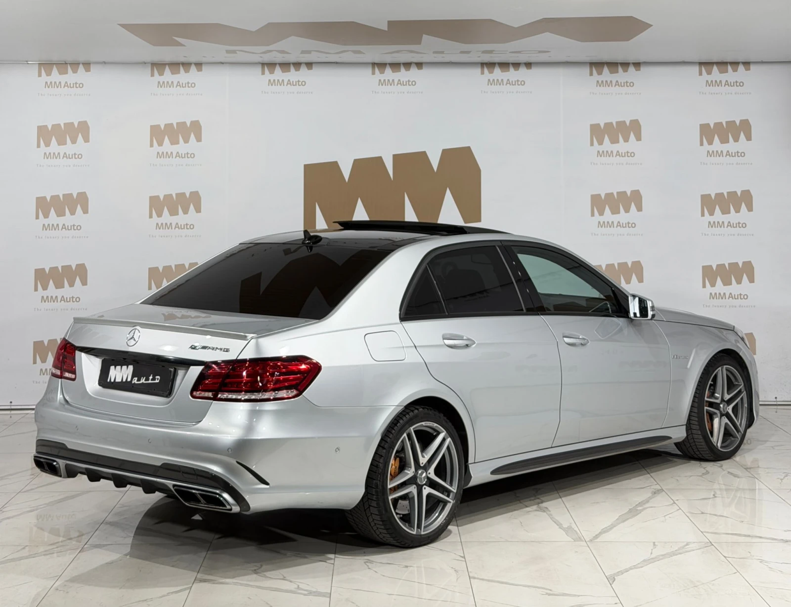 Mercedes-Benz E 63 AMG 4Matic* Ceramic* Performance* Carbon* H/K | Mobile.bg   2