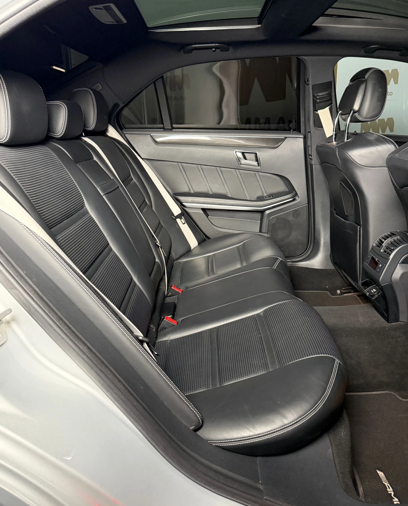 Mercedes-Benz E 63 AMG 4Matic* Ceramic* Performance* Carbon* H/K | Mobile.bg   11