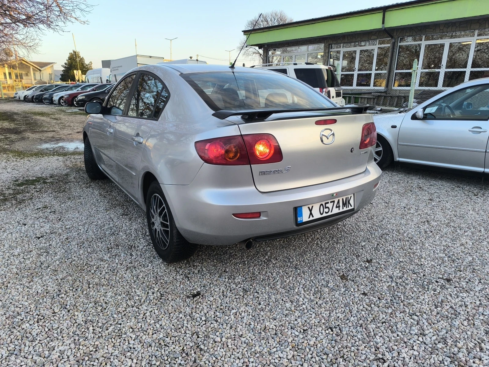 Mazda 3 1.6i sedan - изображение 4