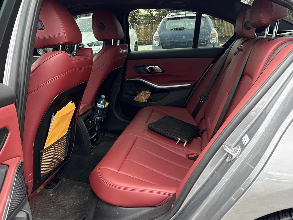 BMW 330 330i xDrive  CARFAX | Mobile.bg � ����������� 14