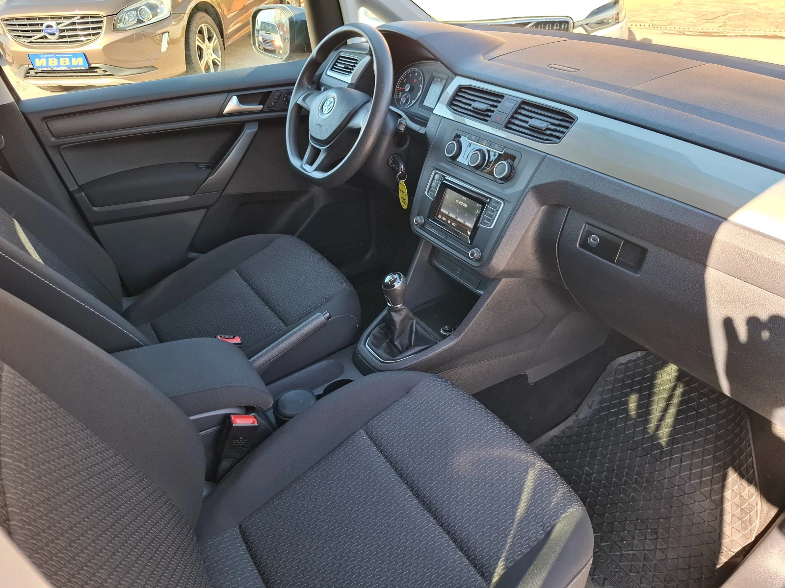 VW Caddy MAXI 7 ����� BLUEMOTION �URO6B 1.4TGI | Mobile.bg � ����������� 12