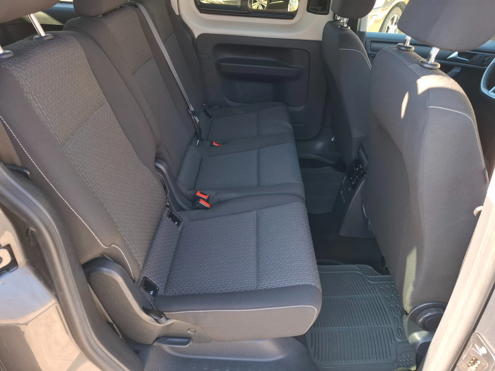 VW Caddy MAXI 7 ����� BLUEMOTION �URO6B 1.4TGI | Mobile.bg � ����������� 9