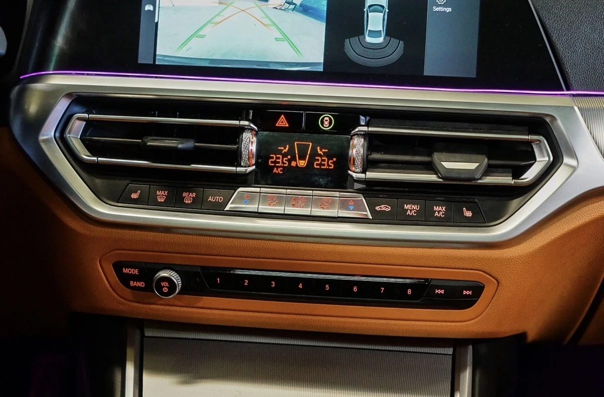 BMW 330 M ПАКЕТ | АМБИЕНТ | БЕЗ ИНЦИДЕНТИ | ПАНОРАМА | , снимка 7 - Автомобили и джипове - 53739533