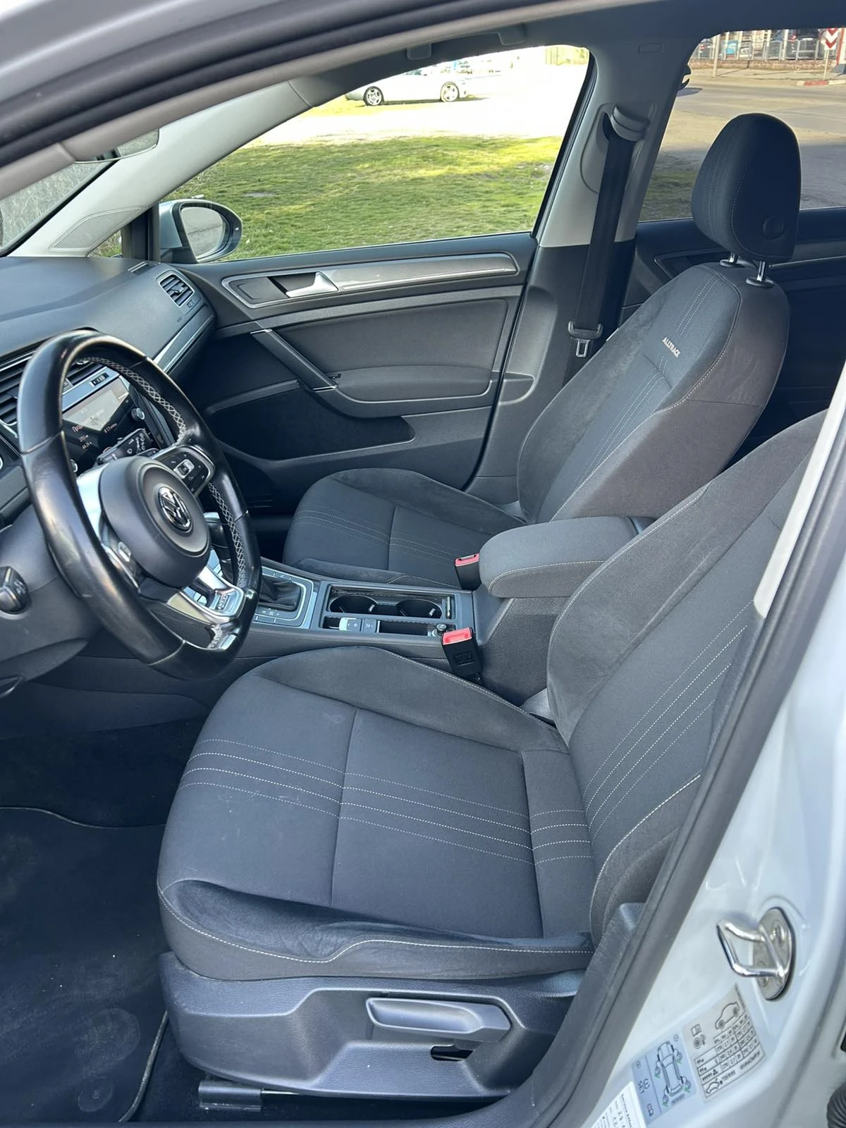 VW Golf Alltrack 4x4 GTD, снимка 12 - Автомобили и джипове - 53778593