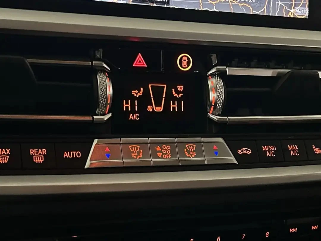 BMW 330 * xDrive NA * CARFAX * ���� �� �� | Mobile.bg � ����������� 12