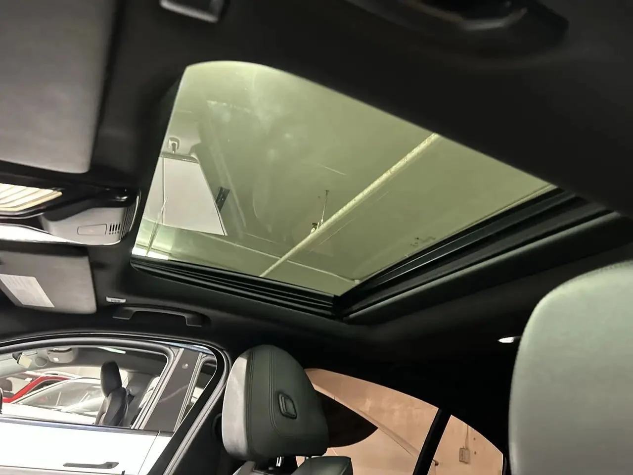 BMW 330 * xDrive NA * CARFAX * ���� �� �� | Mobile.bg � ����������� 15