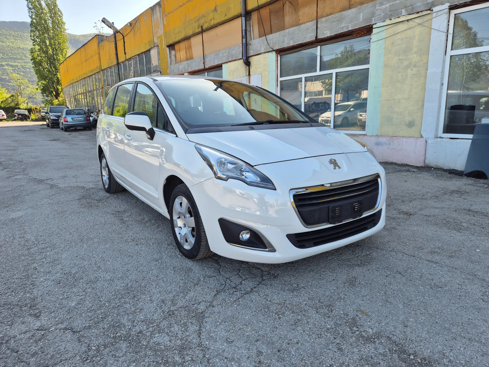 Peugeot 5008 1.6HDI 7 ����� ITALY | Mobile.bg � ����������� 3