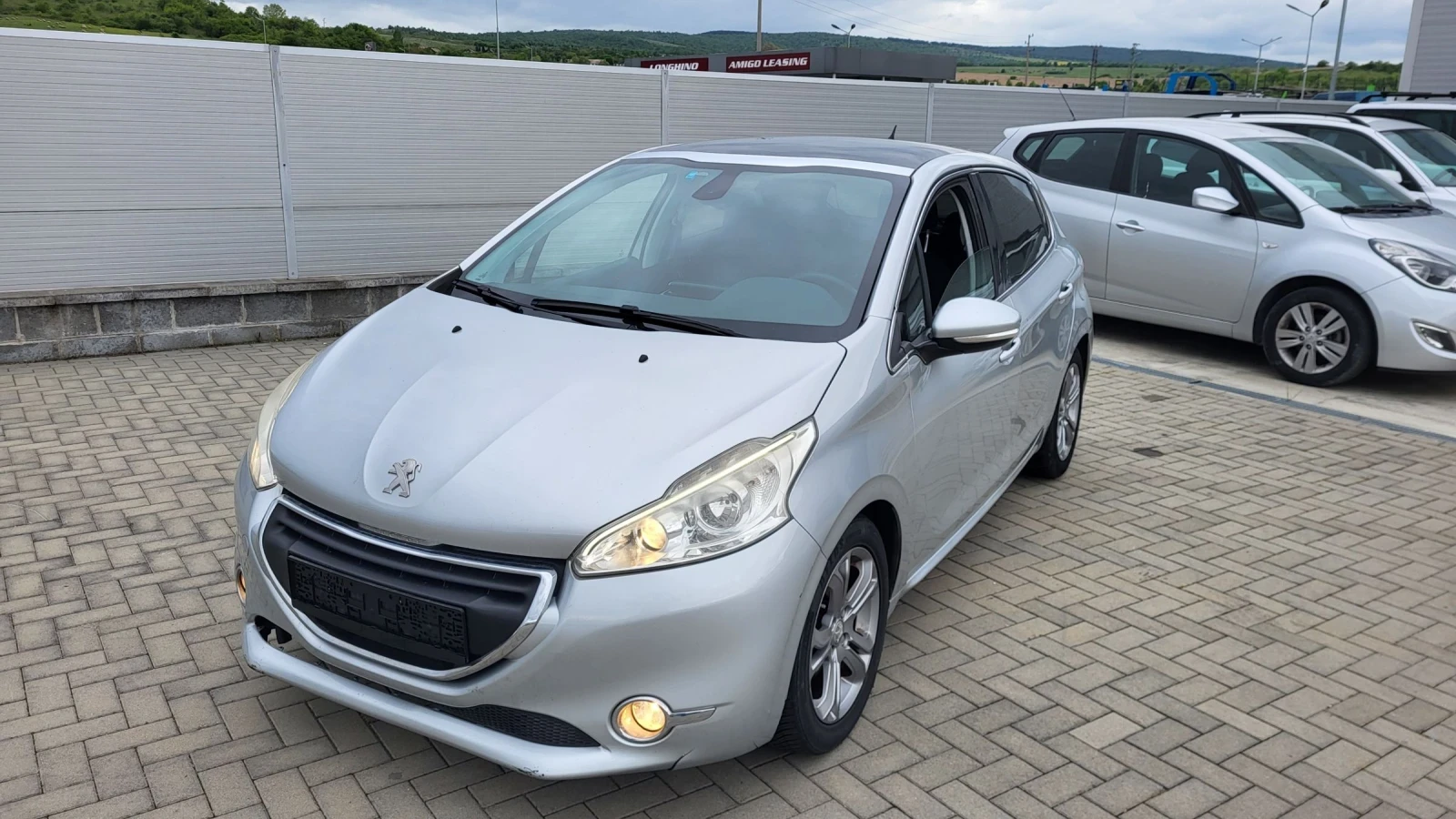 Peugeot 208 1.6HDI-92 ALLURE * PANORAMA* LED | Mobile.bg � ����������� 1