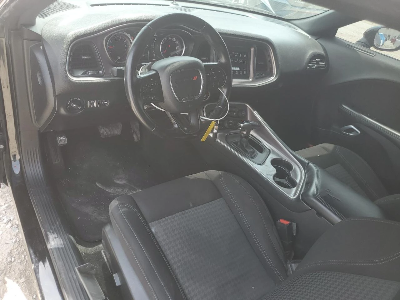 Dodge Challenger 3.6l Sxt, снимка 8 - Автомобили и джипове - 54730551