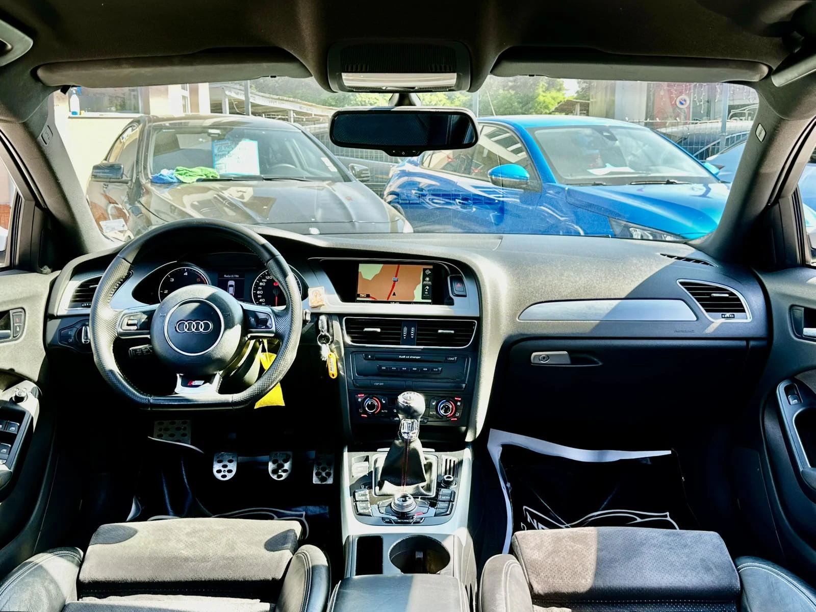 Audi A4 2.0TDI 143HP NAVI S LINE, снимка 10 - Автомобили и джипове - 55091539