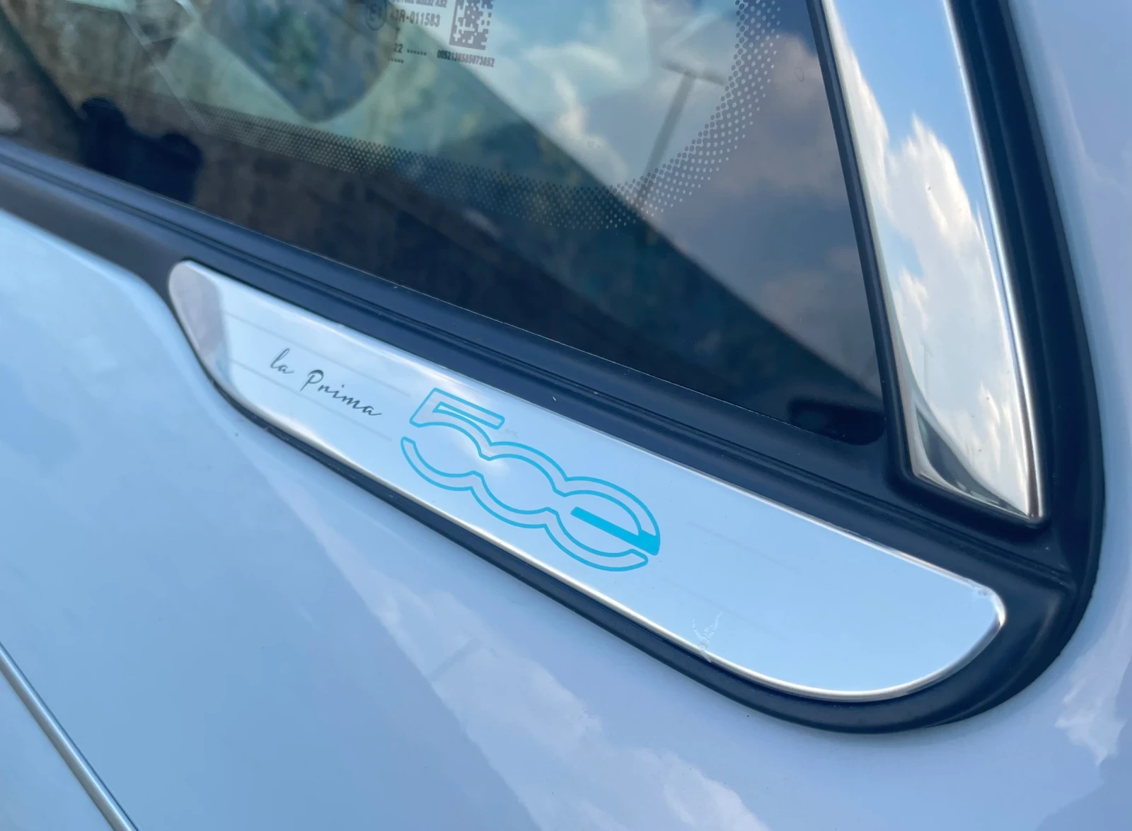 Fiat 500e La Prima 2023г. 38000км, снимка 8 - Автомобили и джипове - 55149682