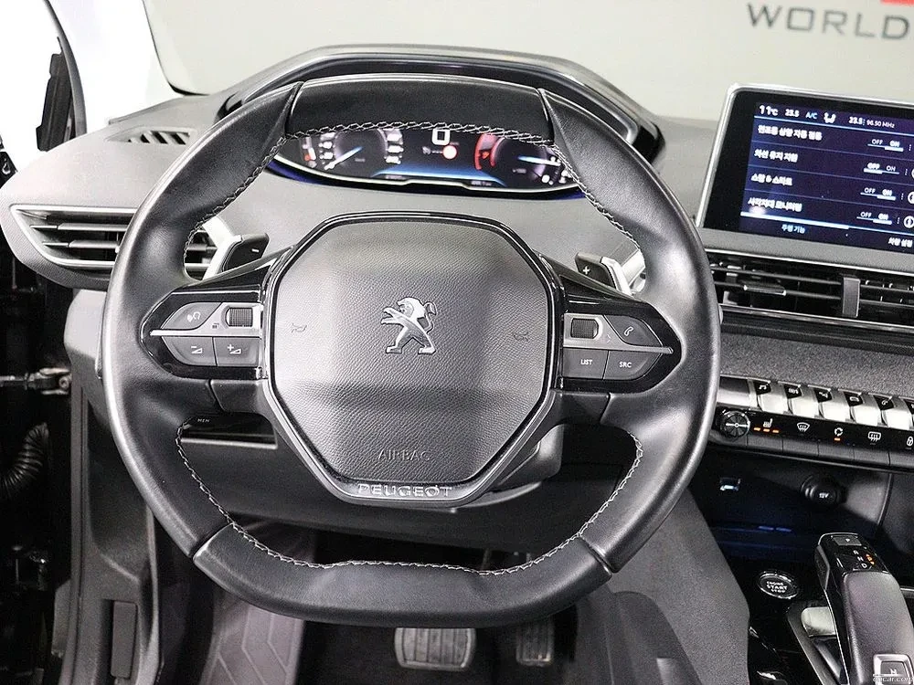Peugeot 3008 2th GEN / PURE TECH ALLURE/ KEYLESS/PODGREV, снимка 7 - Автомобили и джипове - 55343498
