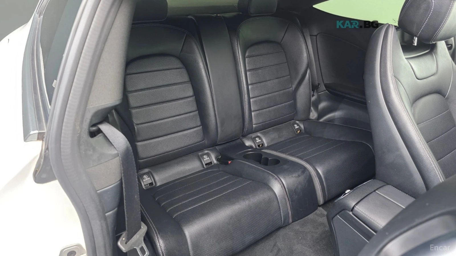 Mercedes-Benz C 200 ПОДГРЕВ* КАМЕРА* HEADUP* KEYLESS* ШИБИДАХ* , снимка 11 - Автомобили и джипове - 55414742