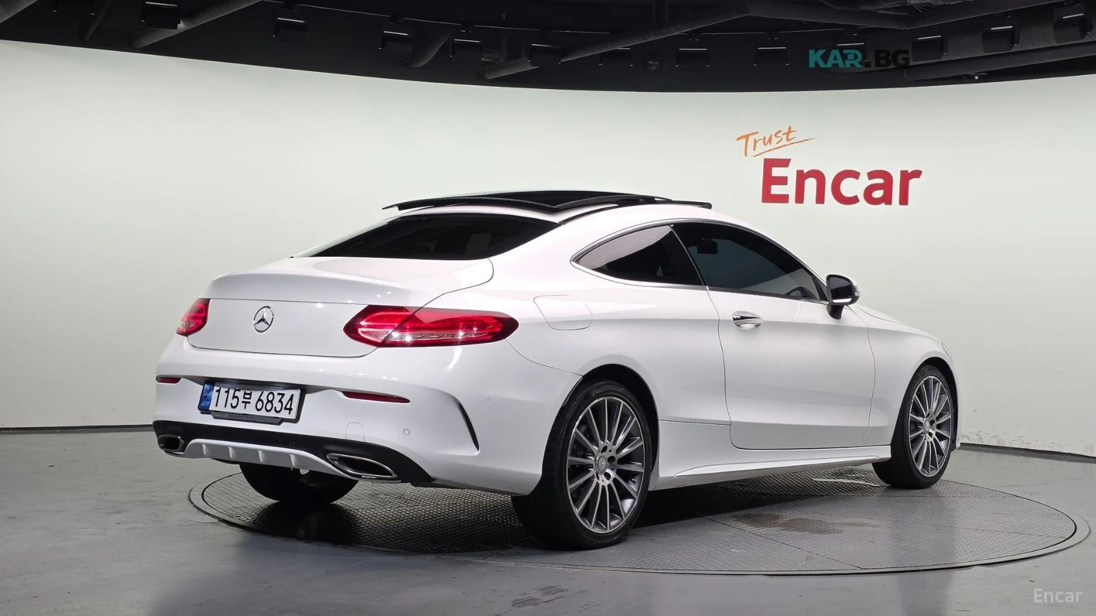 Mercedes-Benz C 200 ПОДГРЕВ* КАМЕРА* HEADUP* KEYLESS* ШИБИДАХ* , снимка 3 - Автомобили и джипове - 55414742