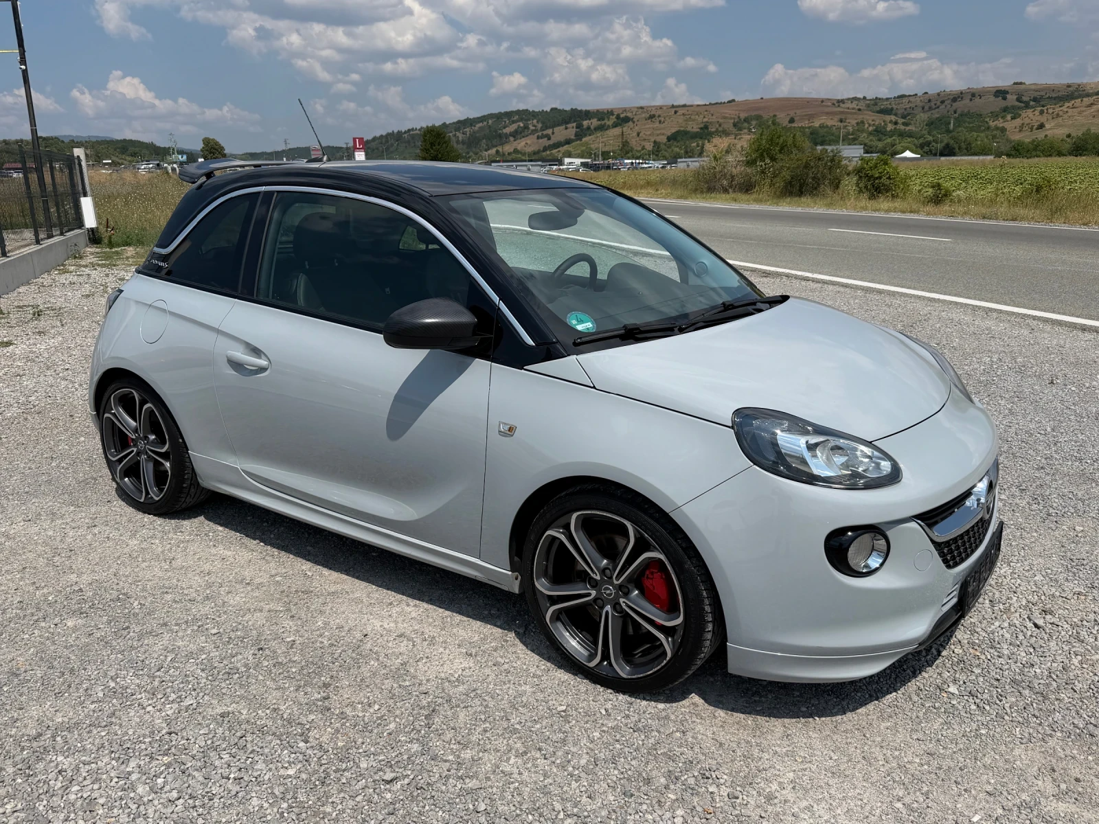 Opel Adam S 1.4 TURBO 150HP NAVI SERVICE BOOK EURO 6 TUV, снимка 4 - Автомобили и джипове - 55601818