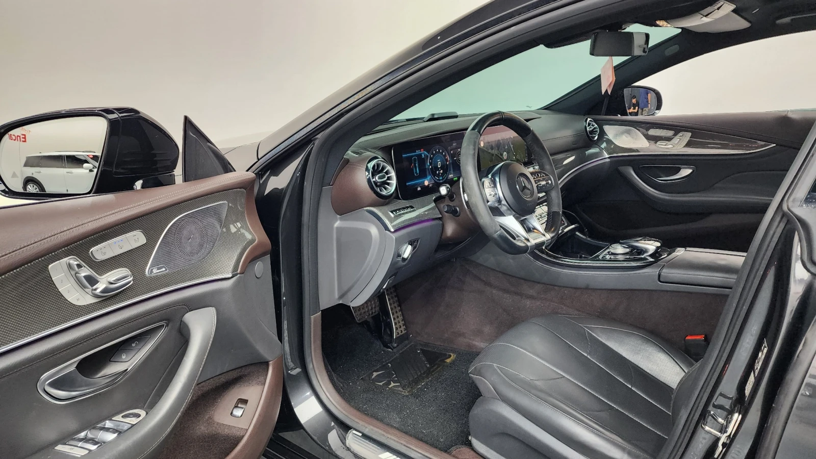 Mercedes-Benz CLS 53 AMG 4MATIC+ | HUD | 360  | Massage | Ventilated, снимка 7 - Автомобили и джипове - 55810542