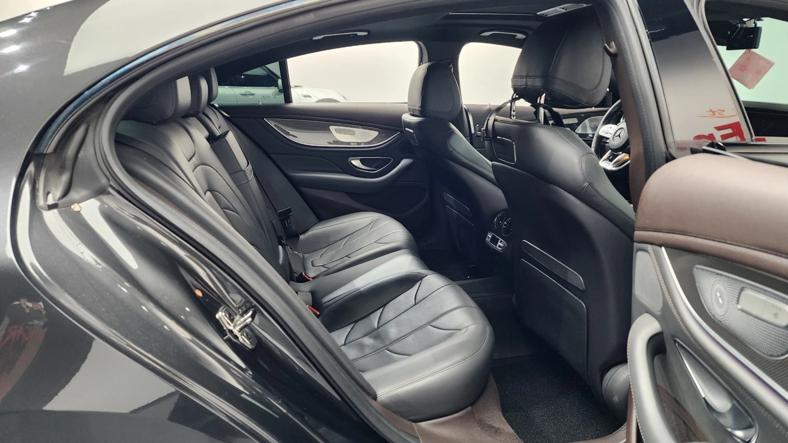 Mercedes-Benz CLS 53 AMG 4MATIC+ | HUD | 360  | Massage | Ventilated, снимка 8 - Автомобили и джипове - 55810542