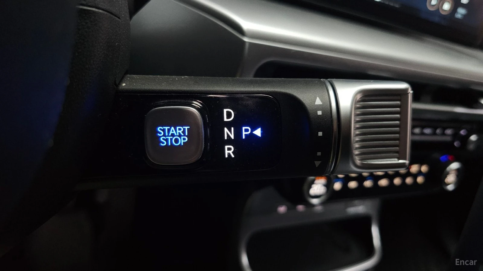 Hyundai IONIQ 9 Long Range 2WD 6-Seater Exclusive, снимка 9 - Автомобили и джипове - 56112617