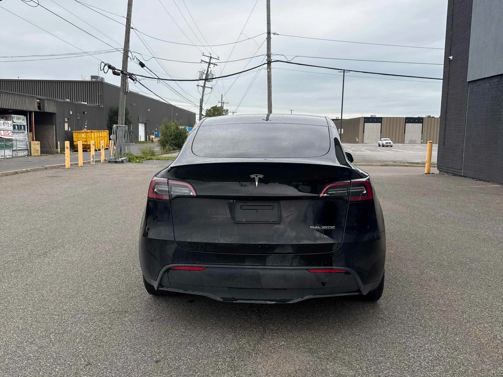 Tesla Model Y * Performance * АВТОКРЕДИТ БЕЗ ПЪРВОНАЧАЛНА ВНОСКА, снимка 4 - Автомобили и джипове - 56115406