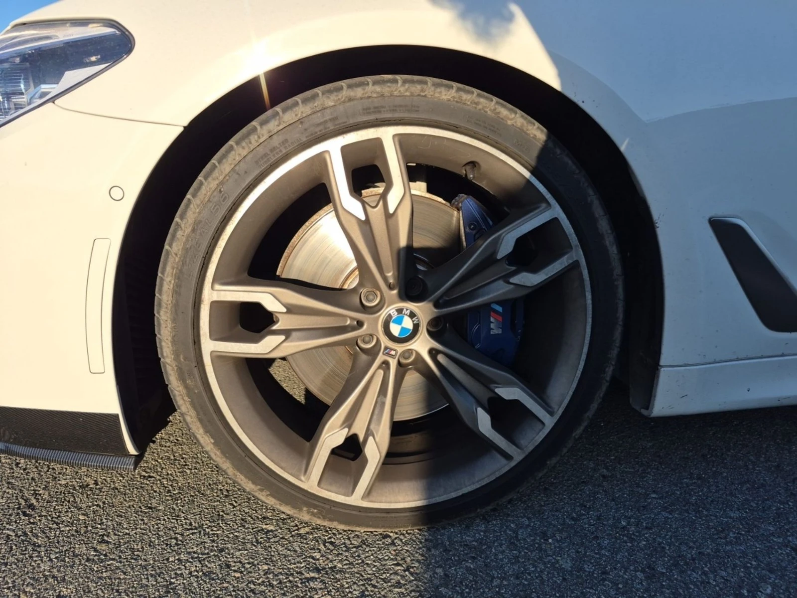 BMW 550 M* xDrive* Premium* Цена до България & АвтоКредит, снимка 5 - Автомобили и джипове - 56233958