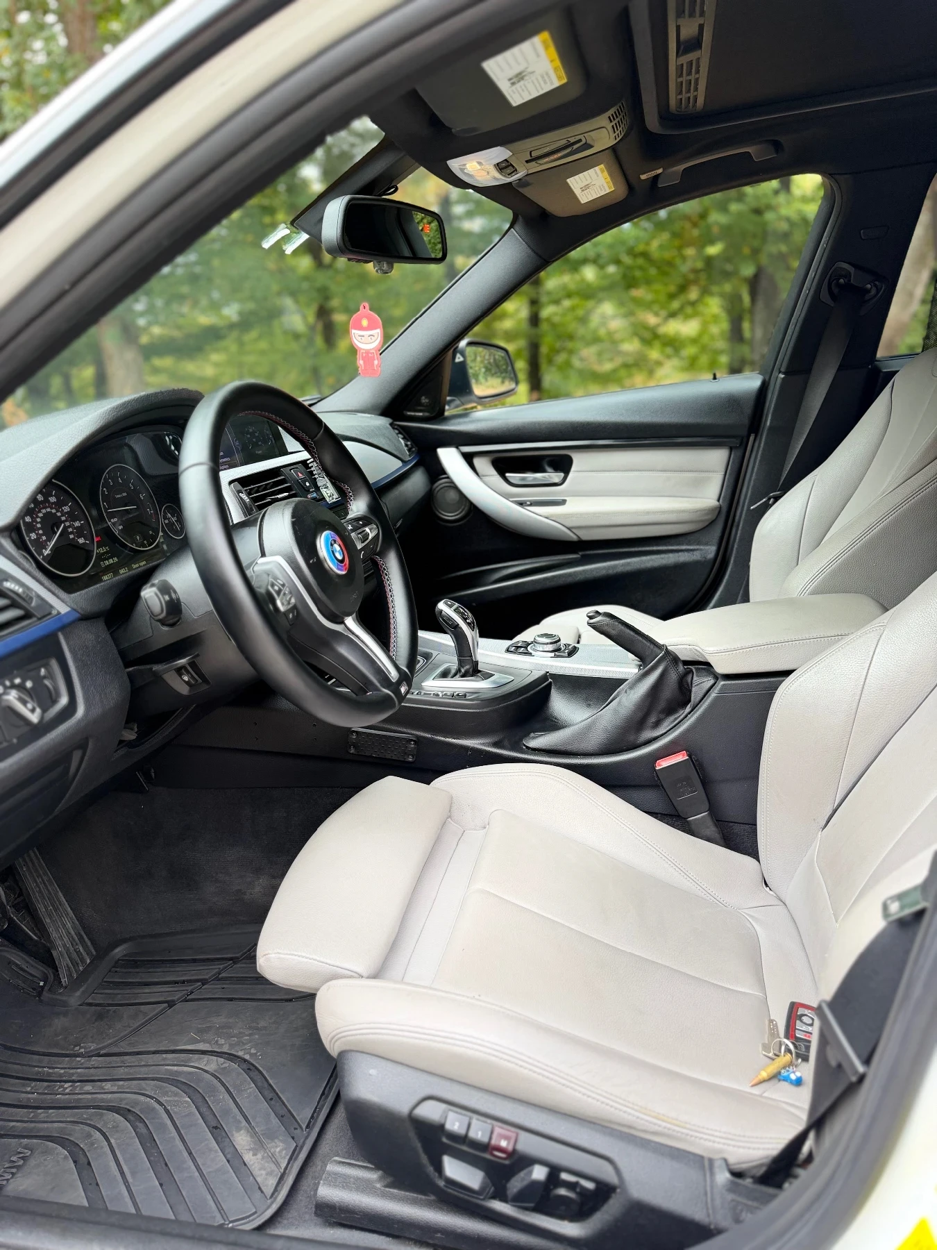 BMW 335 335 I, снимка 9 - Автомобили и джипове - 56245473