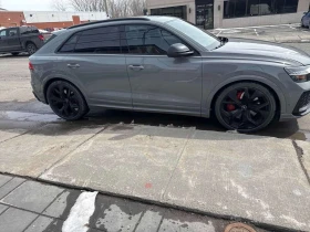Audi RSQ8 4.0 TFSI quattro/ДИСТРОНИК/ПАНОРАМА/ОБДУХВАНЕ/360 | Auto.bg — изображение 4