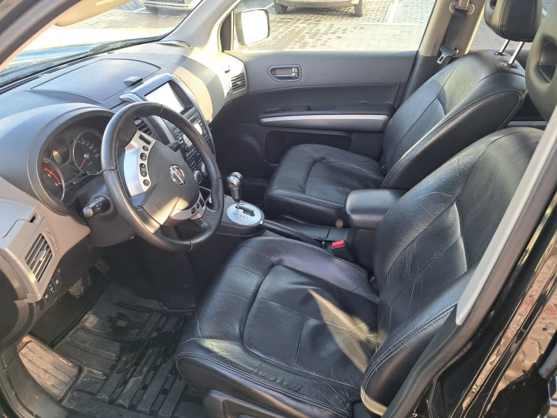 Nissan X-trail T31, снимка 4 - Автомобили и джипове - 48845739