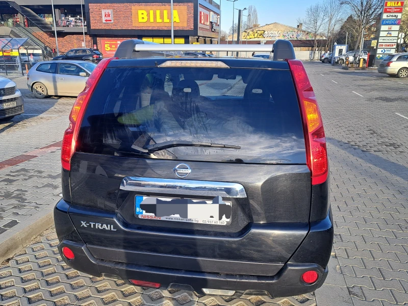 Nissan X-trail T31, снимка 8 - Автомобили и джипове - 48845739