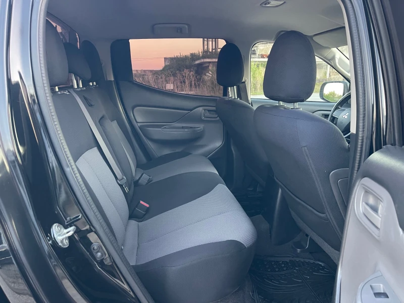 Mitsubishi L200 Топ 109000 км., снимка 12 - Автомобили и джипове - 50004001