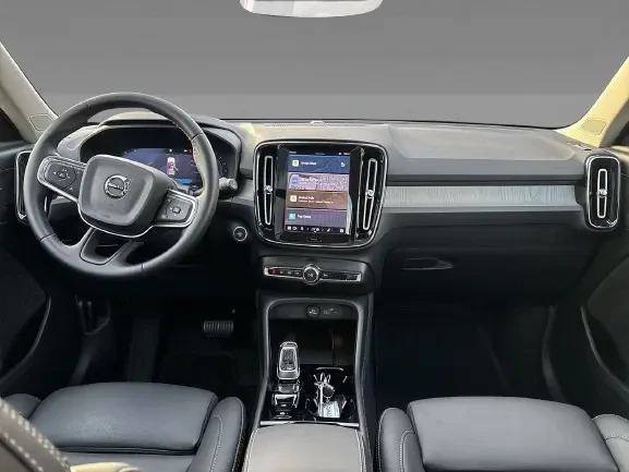 Volvo XC40 B3 = Ultimate = Гаранция, снимка 8 - Автомобили и джипове - 54179395