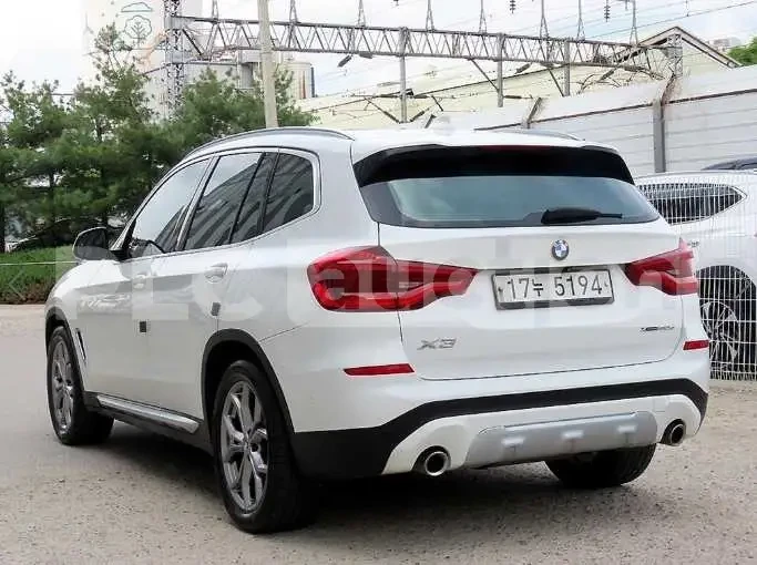 BMW X3, снимка 3 - Автомобили и джипове - 54346409