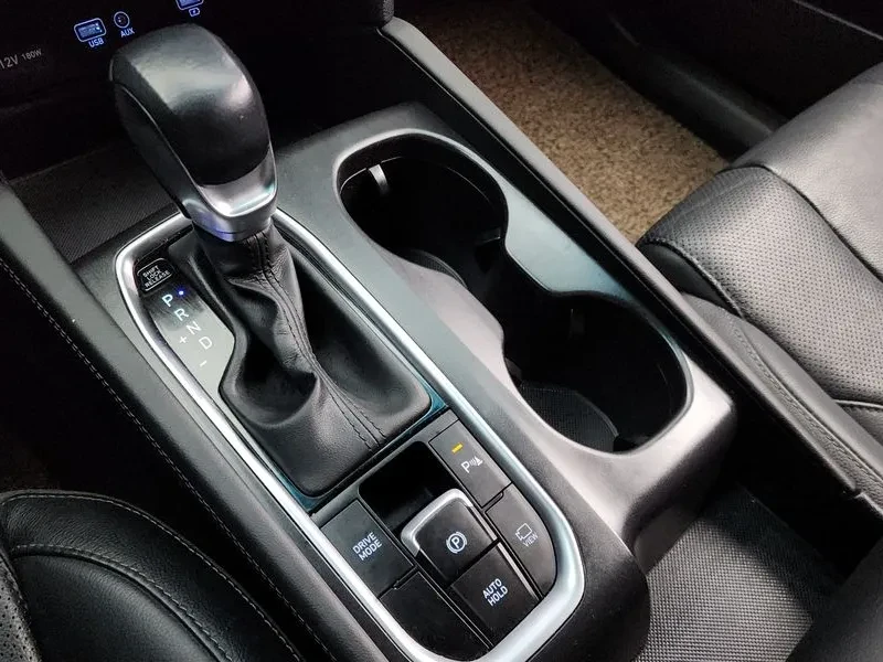 Hyundai Santa fe 2.0 2WD - САМО 30% АВАНС, снимка 9 - Автомобили и джипове - 56306657