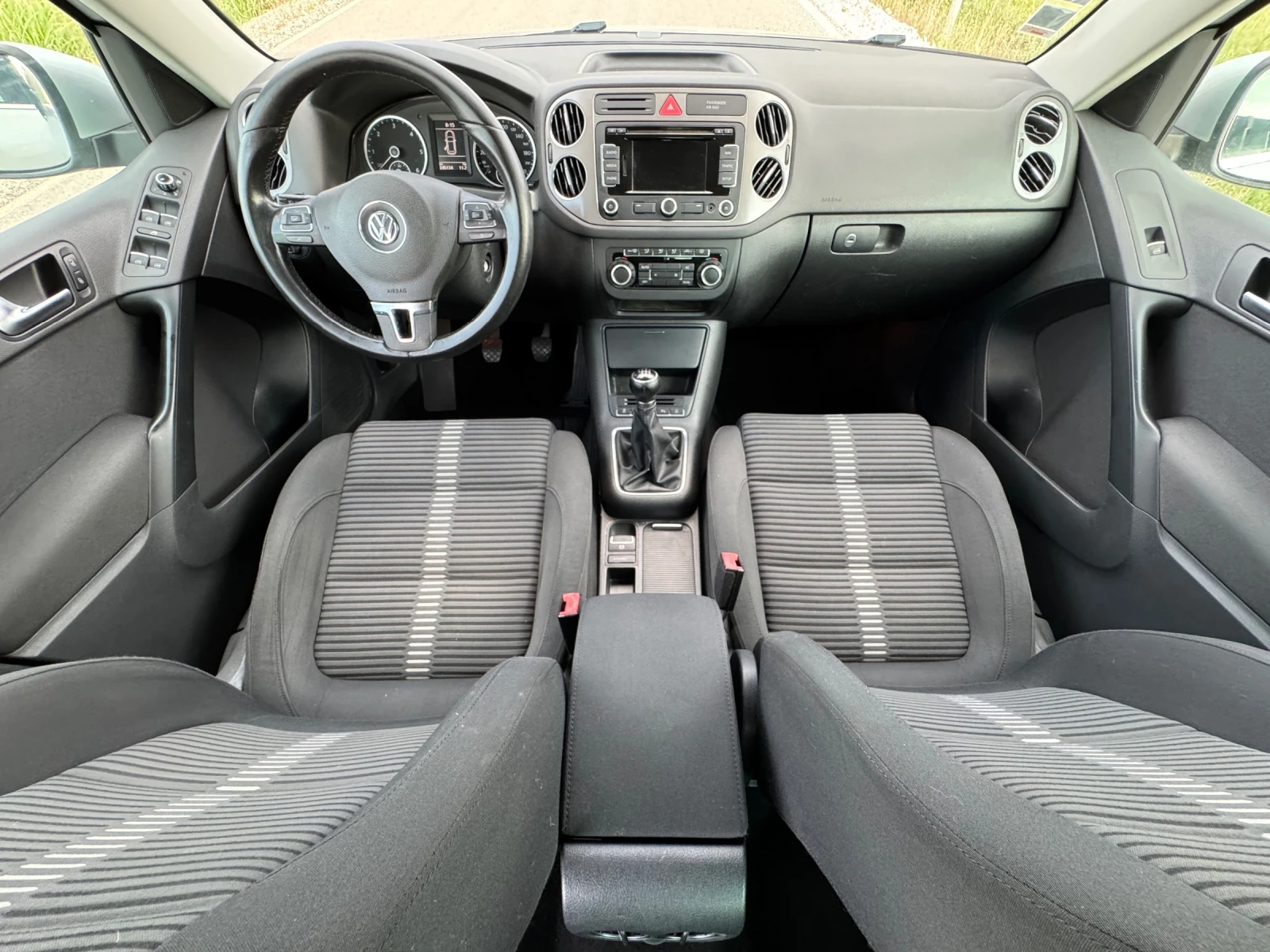 VW Tiguan 2.0 TDI / 4MOTION / FACE / NAVI / PARKTRONIC  - изображение 9