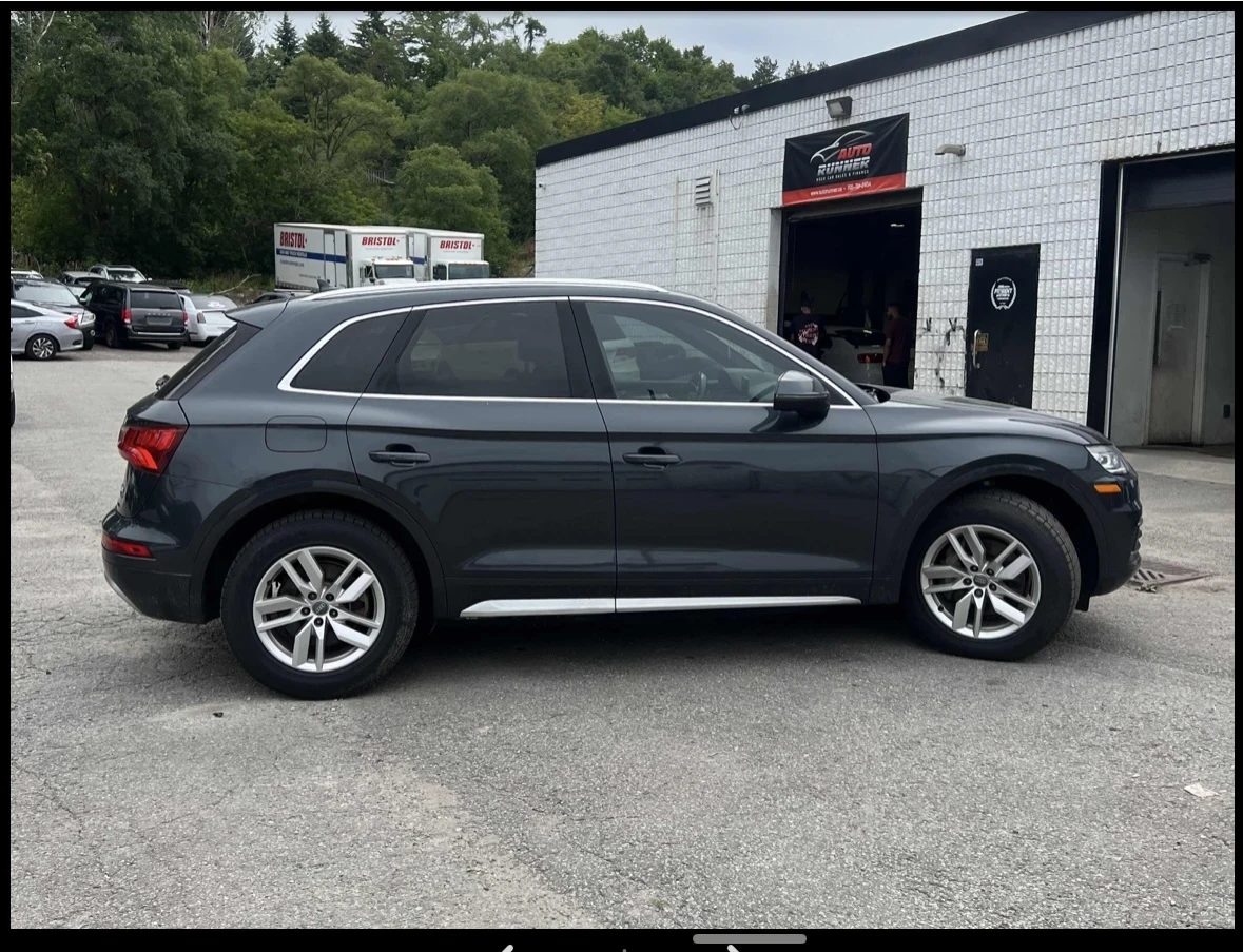 Audi Q5 * KOMFORT* CARFAX*  - изображение 2