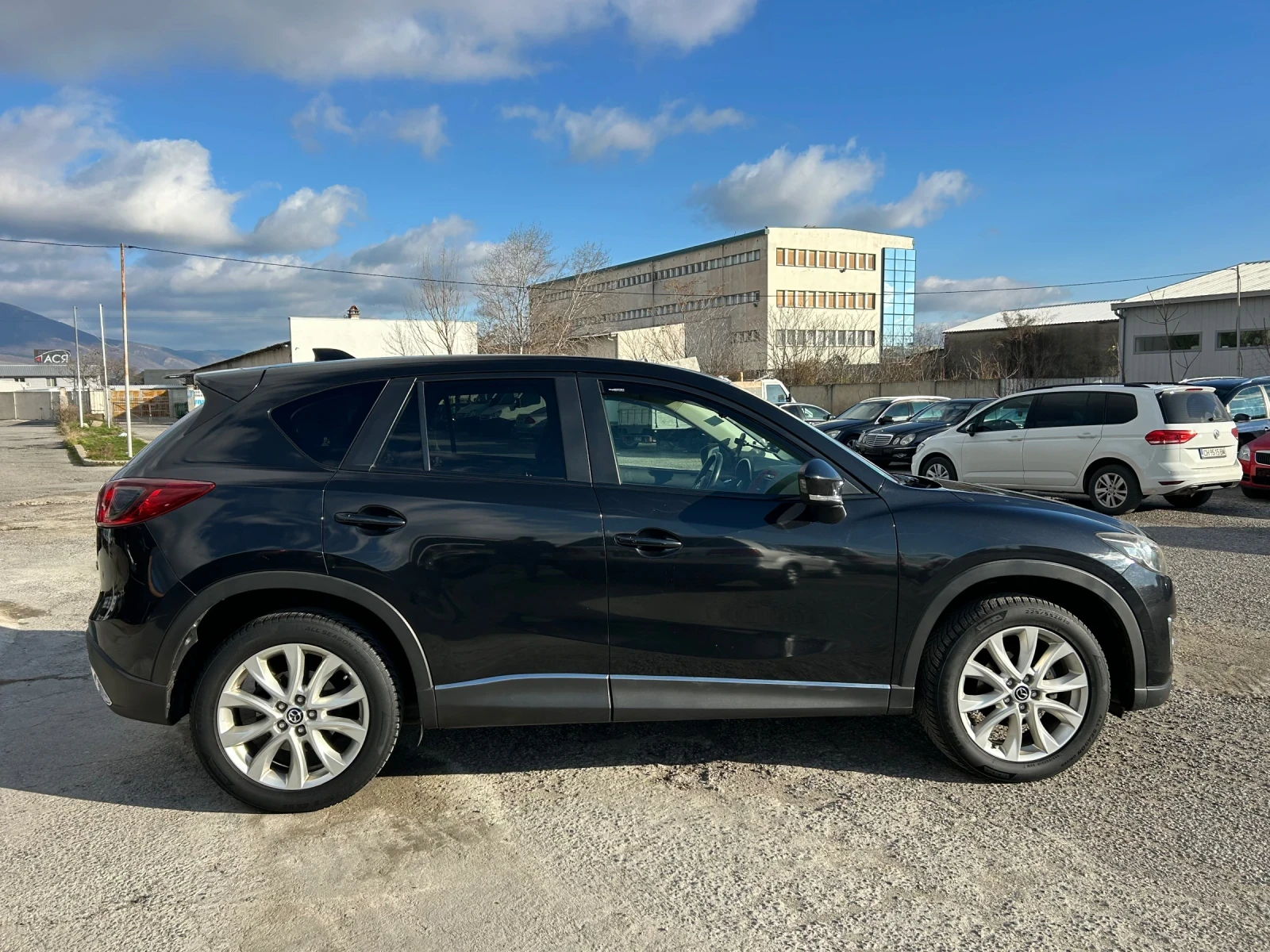 Mazda CX-5 2.2AWD 175к.с РЪЧКА Facelift BOSE  ТОП - изображение 8