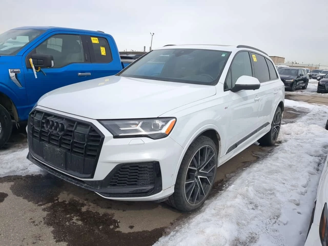 Audi Q7 PROGRESSIV | 360  | PANO | 2 КЛЮЧА | ОБДУХВАНЕ