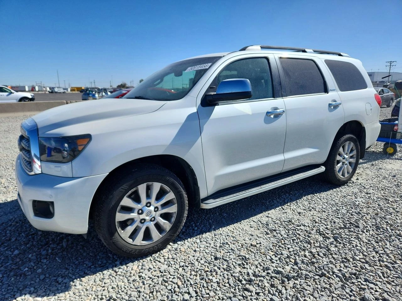 Toyota Sequoia PLATINUM 4WD| 5.7L V8, снимка 3 - Автомобили и джипове - 54765864