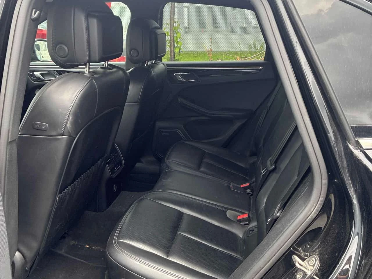 Porsche Macan * GTS * CARFAX * ЦЕНА ДО БГ, снимка 8 - Автомобили и джипове - 55292296
