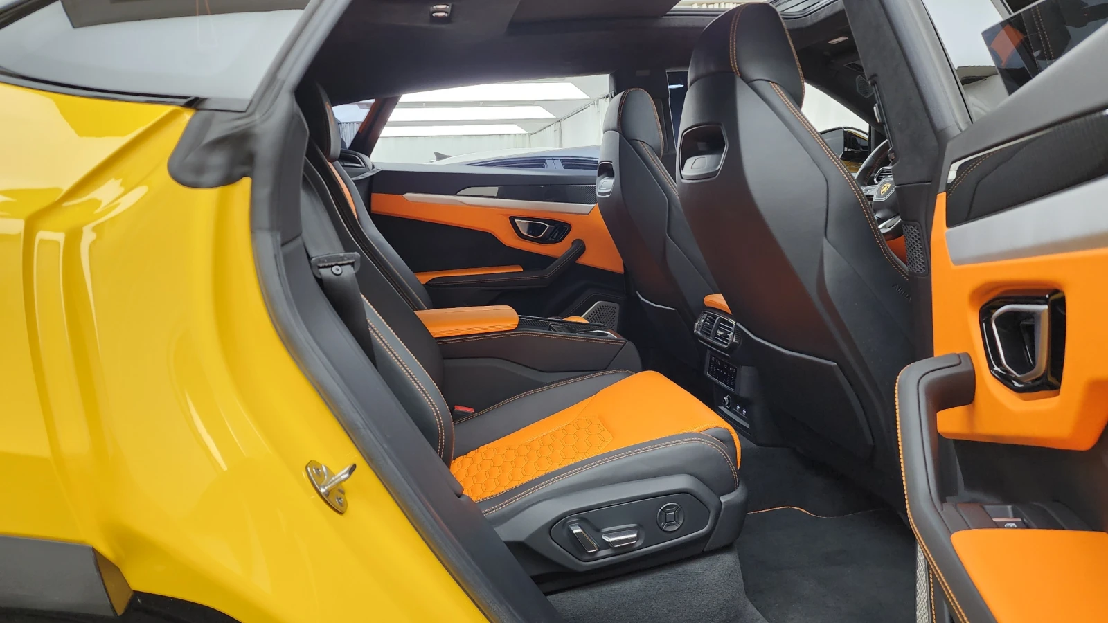 Lamborghini Urus Urus 4.0 V8, снимка 12 - Автомобили и джипове - 55591639