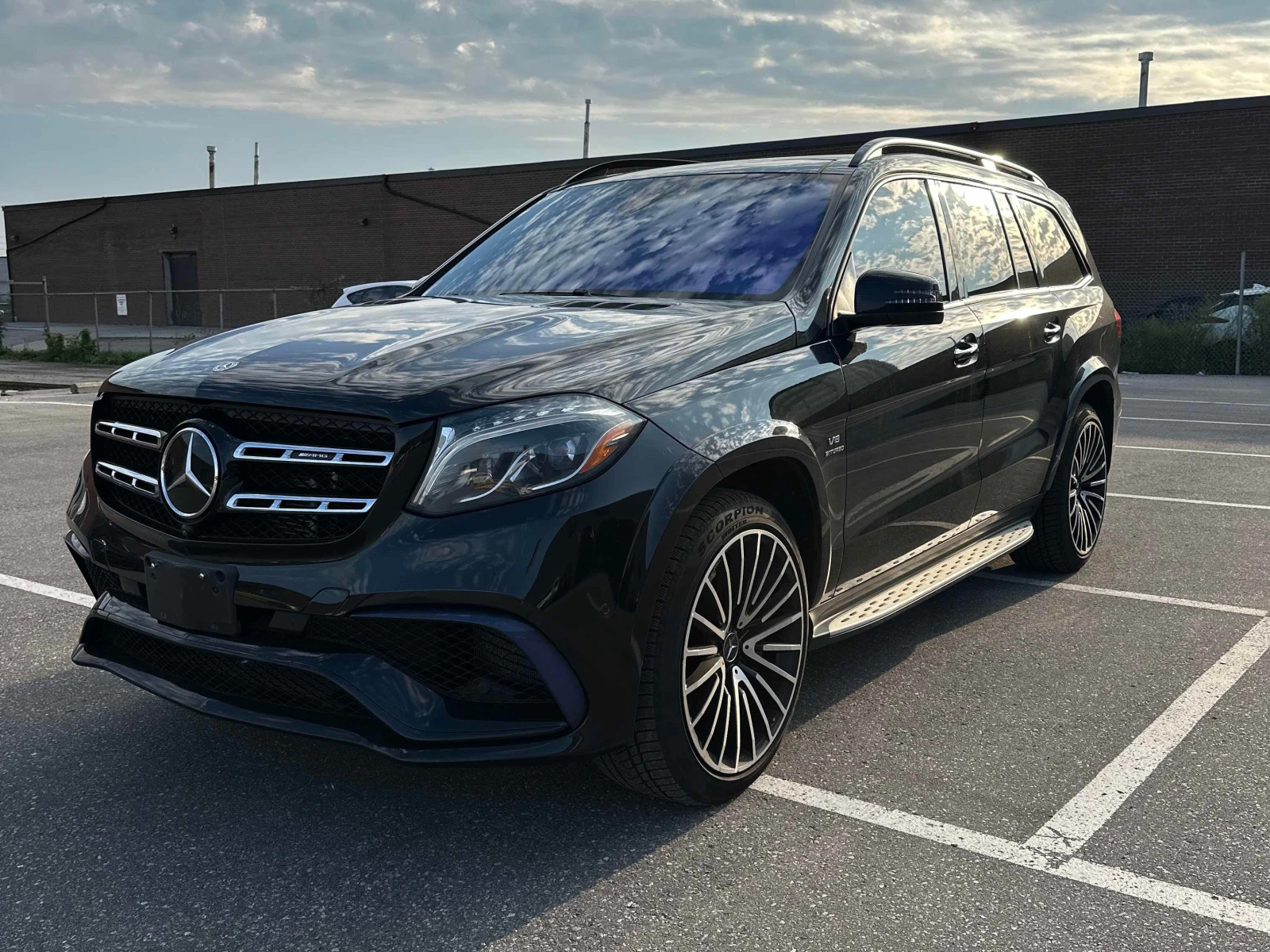 Mercedes-Benz GLS 63 AMG * АВТОКРЕДИТ БЕЗ ПЪРВОНАЧАЛНА ВНОСКА* , снимка 17 - Автомобили и джипове - 55915223