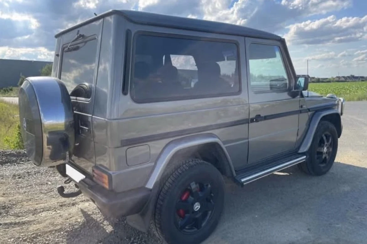 Mercedes-Benz G 300, снимка 9 - Автомобили и джипове - 55965806