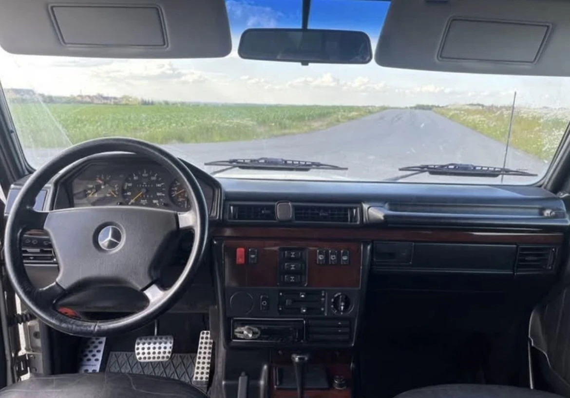 Mercedes-Benz G 300, снимка 5 - Автомобили и джипове - 55965806