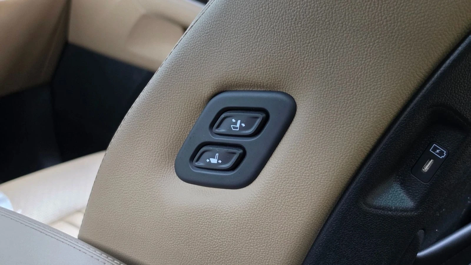 Kia Sorento, снимка 17 - Автомобили и джипове - 56689810