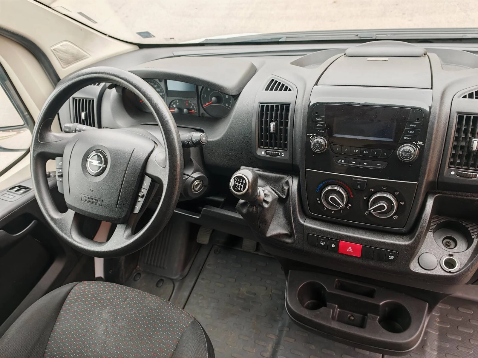 Opel Movano 3900лв за получаване, 2.2HDi L4H2 - изображение 10